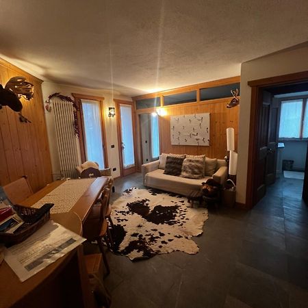 Appartamento Incantevole Con Box E Ski Room, Wi-Fi, Bormio Kültér fotó