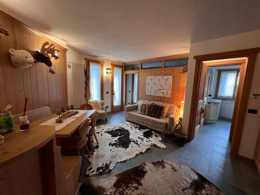 Appartamento Incantevole Con Box E Ski Room, Wi-Fi, Bormio Kültér fotó