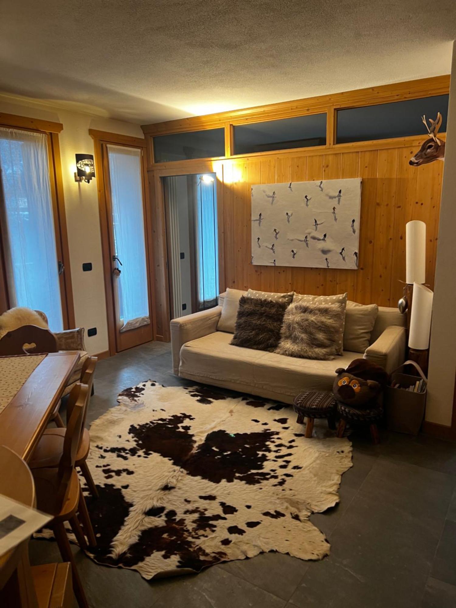Appartamento Incantevole Con Box E Ski Room, Wi-Fi, Bormio Kültér fotó
