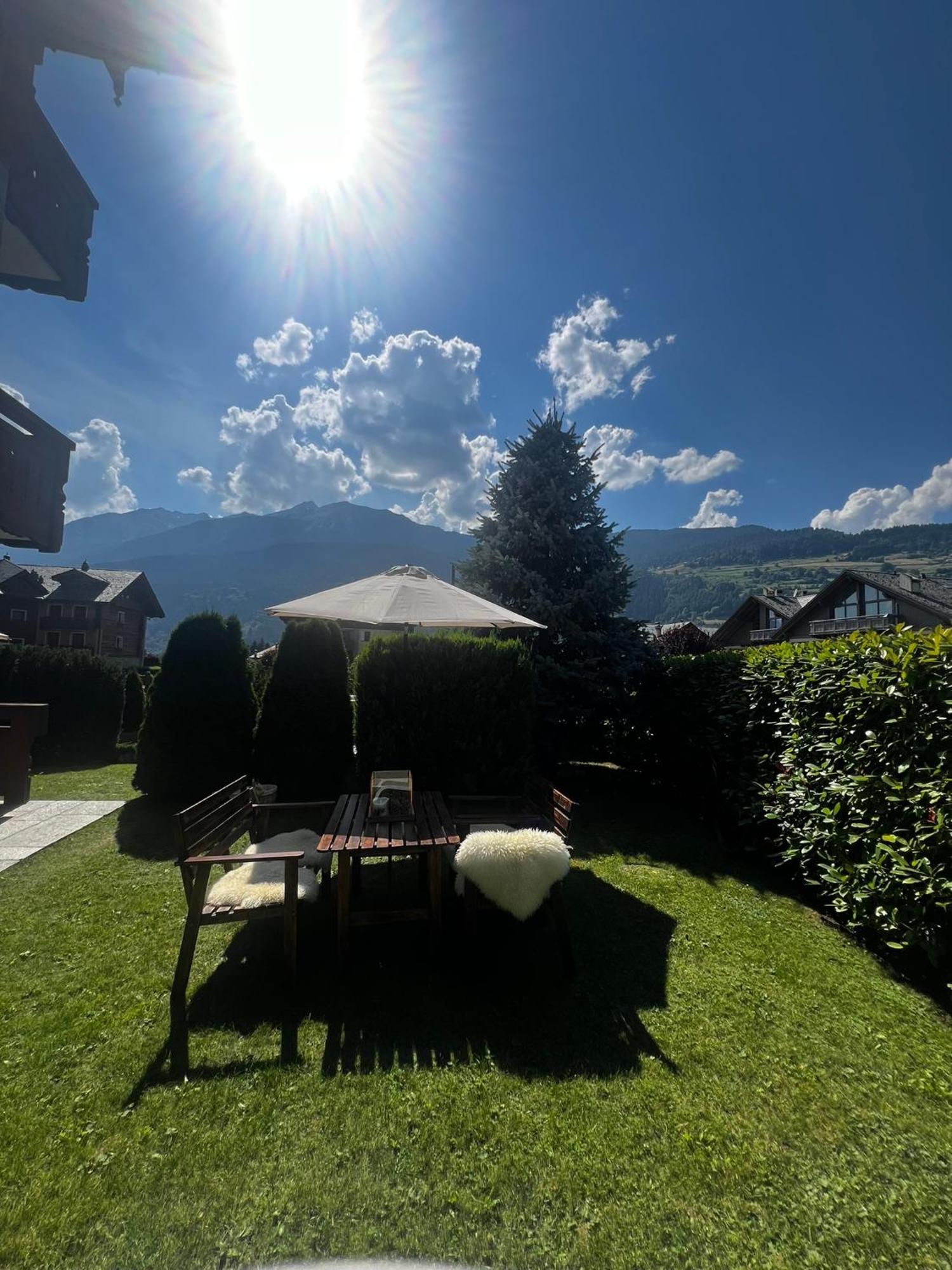 Appartamento Incantevole Con Box E Ski Room, Wi-Fi, Bormio Kültér fotó